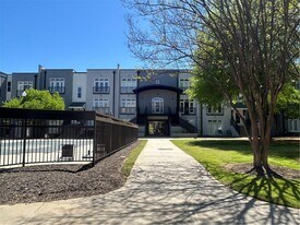 502 Pryor St SW in Atlanta, GA - Building Photo