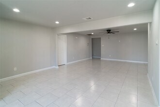 11623 Rowan Ln in Houston, TX - Building Photo - Building Photo