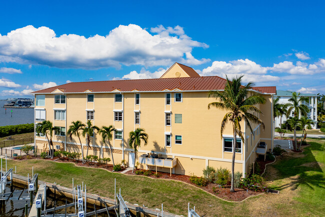 115 Breakers Ct in Punta Gorda, FL - Building Photo - Building Photo