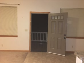 862 Aqua Vista Loop in Yachats, OR - Foto de edificio - Building Photo