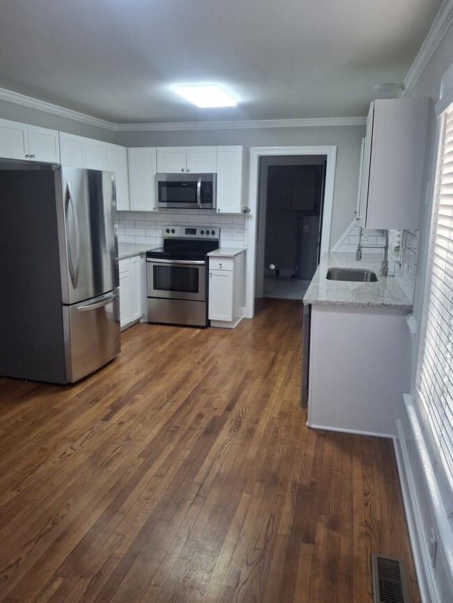 211 Barrington Dr in Tarboro, NC - Building Photo - Building Photo