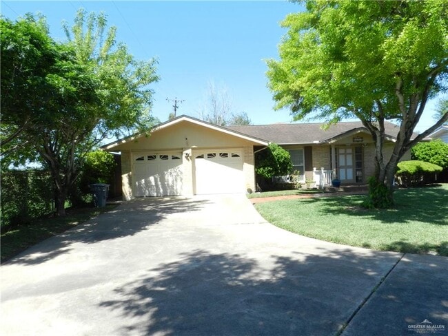 1123 W Samano St in Edinburg, TX - Building Photo - Building Photo