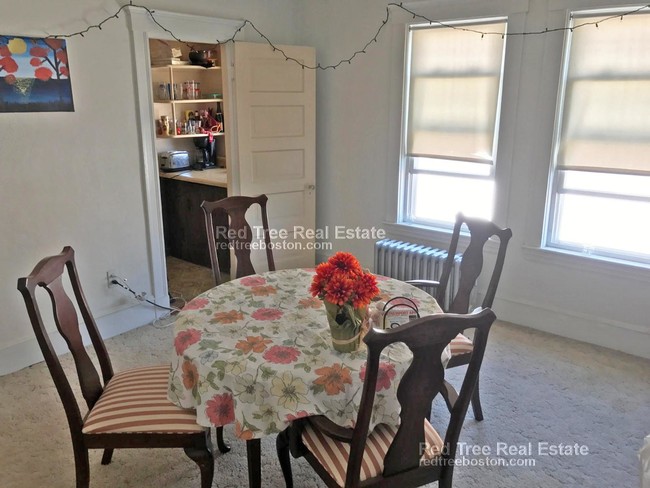 62 Union St-Unit -ROOM FOR RENT in Boston, MA - Building Photo - Building Photo
