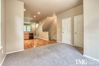 1469 NE Lockheart Ln in Hillsboro, OR - Building Photo - Building Photo