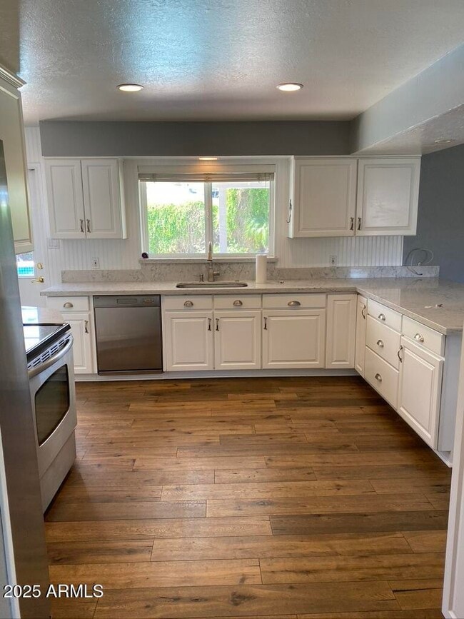 4117 E Patricia Jane Dr in Phoenix, AZ - Building Photo - Building Photo