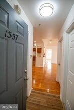 1337 Waterford Dr in Edison, NJ - Building Photo - Building Photo