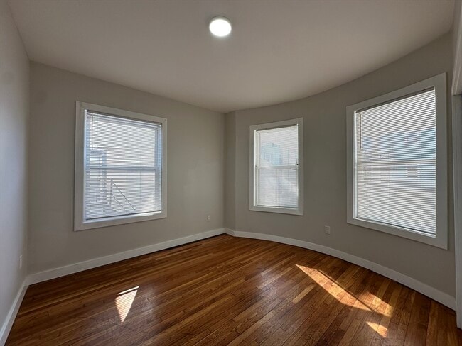 420-36 Huntington Ave in Boston, MA - Building Photo - Building Photo