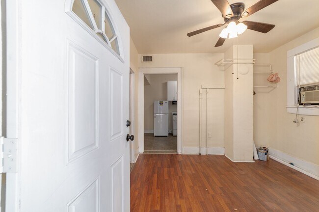 1022 NW 3rd Ave in Gainesville, FL - Building Photo - Building Photo