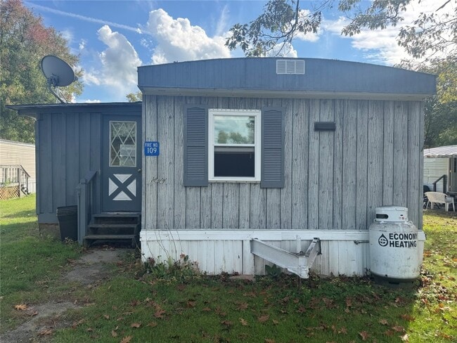 property at 761 NY-369