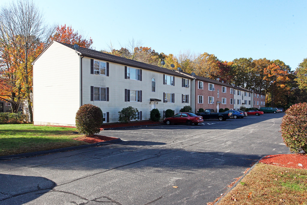 30 Poland St Apartments Webster, MA Apartments For Rent