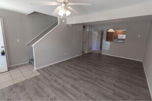 1419 Bodie Dr in Columbia, MO - Building Photo