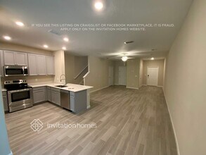 13309 Shore Grass Dr in Jacksonville, FL - Building Photo - Building Photo