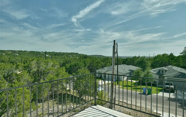 7706 Dakota Cir in Lago Vista, TX - Building Photo - Building Photo