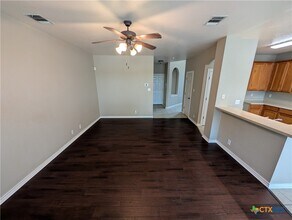 957 Misty Acres Dr in New Braunfels, TX - Building Photo - Building Photo