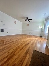 4622 Briarwood Dr in Charlottesville, VA - Foto de edificio - Building Photo
