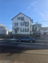 105 Central Ave in Pawtucket, RI - Building Photo