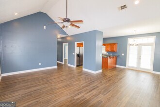 319 W Leyland Ct in Statesboro, GA - Building Photo - Building Photo