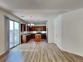 1449 S Colt Dr in Gilbert, AZ - Foto de edificio - Building Photo