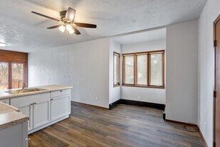 1646 Ohio St in Oshkosh, WI - Building Photo