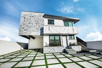 2730 Raymond Ave, Unit 4 in Los Angeles, CA - Foto de edificio - Building Photo