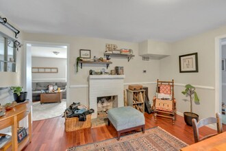 922 Monticello Ave in Charlottesville, VA - Building Photo - Building Photo