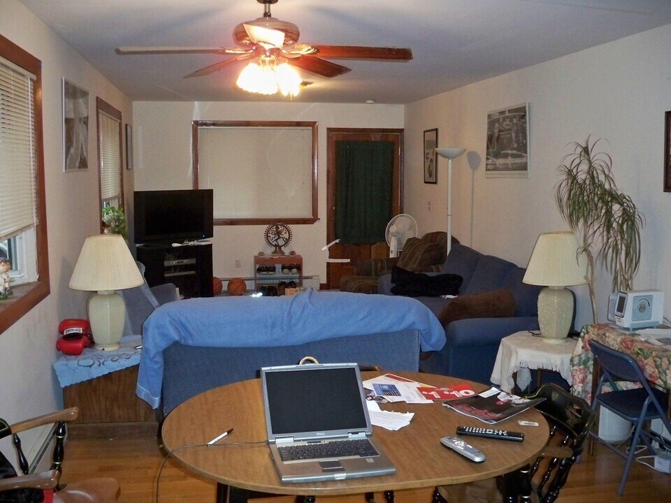 5 Madeline St in Boston, MA - Building Photo