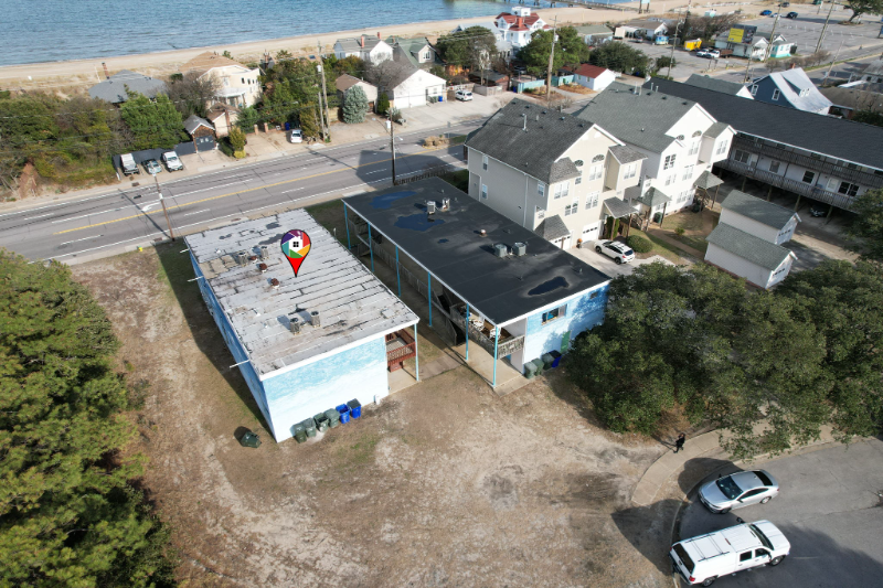 487 W Ocean View Ave in Norfolk, VA - Building Photo