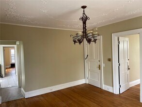 31 N Goodman St in Rochester, NY - Building Photo - Building Photo