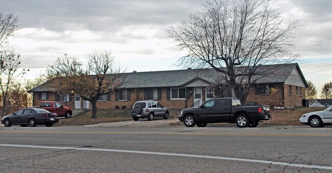 5401 Bellefontaine Rd in Huber Heights, OH - Building Photo - Building Photo