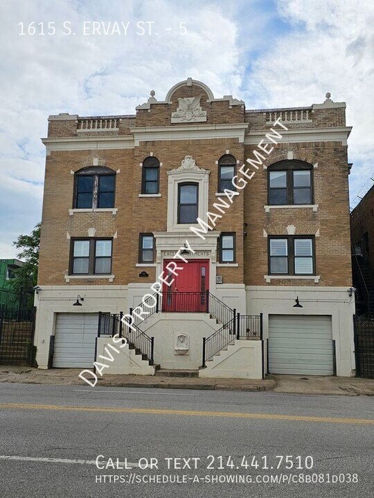 1615 S Ervay St in Dallas, TX - Building Photo
