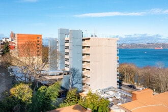 Sky Terrace Condos in Tacoma, WA - Building Photo - Building Photo
