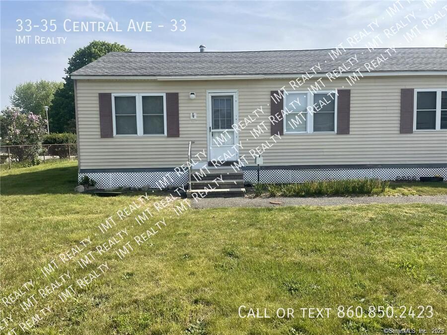 33-35 Central Ave in Groton, CT - Foto de edificio