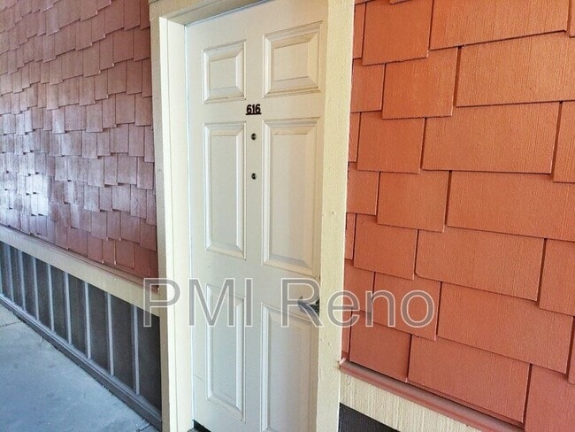 1450 Idlewild Dr in Reno, NV - Building Photo - Building Photo