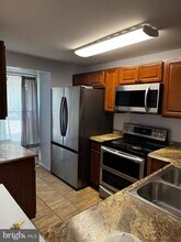 5901 St Giles Way in Alexandria, VA - Building Photo - Building Photo