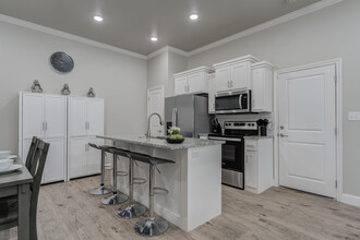 1206 N Essex Ave in Lubbock, TX - Building Photo - Building Photo