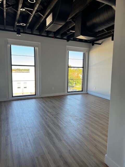 100 W Union St, Unit Cornwell Building in Morganton, NC - Building Photo