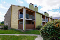 Thicket Apartments in Houston, TX - Foto de edificio - Building Photo