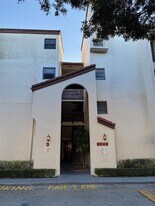 9040 SW 125th Ave in Miami, FL - Building Photo