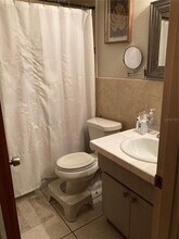 6045 7th Ave in New Port Richey, FL - Building Photo - Building Photo