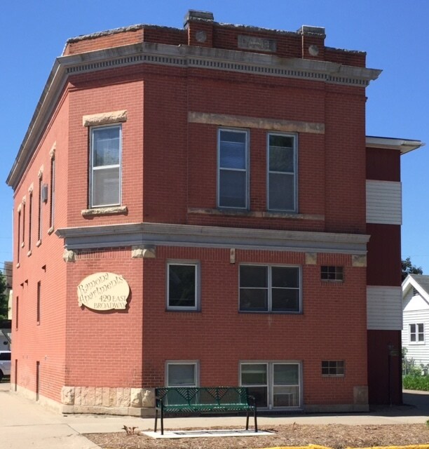 429 E Broadway St, Unit #7 in Winona, MN - Building Photo - Building Photo