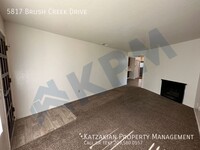 5817 Brush Creek Dr in Stockton, CA - Building Photo - Building Photo