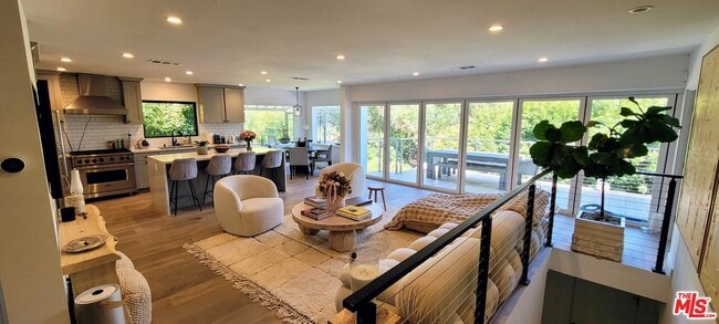 property at 11353 Brill Dr
