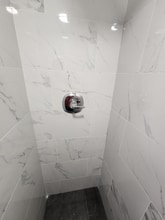 32 Charles St in Lodi, NJ - Foto de edificio - Building Photo