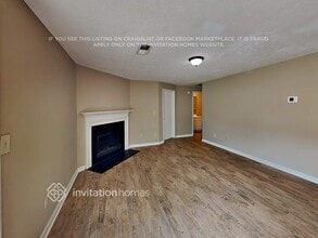 7951 E Field Dr in Douglasville, GA - Building Photo - Building Photo