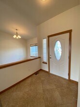 3511 Hovley Ln in Pasco, WA - Building Photo - Building Photo