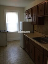 349 Pleasant St, Unit B2-2 in Malden, MA - Building Photo