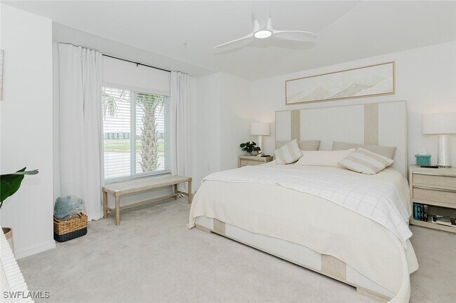property at 5433 Double Eagle Cir