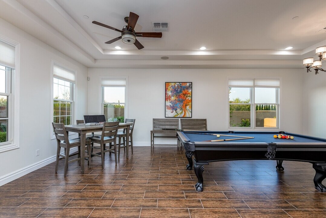 35443 N 87th Pl in Scottsdale, AZ - Building Photo