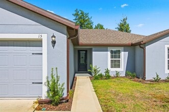 15 Rivera Ln in Palm Coast, FL - Building Photo - Building Photo