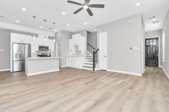 2347 Hoskins Dr in Houston, TX - Building Photo - Building Photo